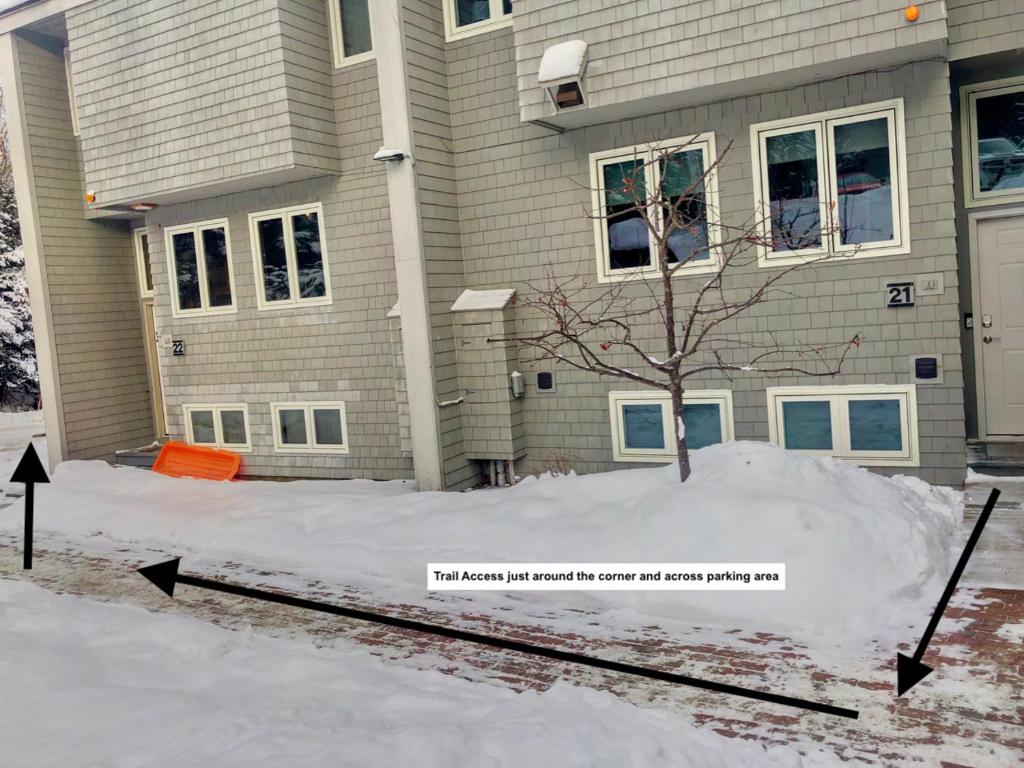 R5 Completely renovated Bretton Woods condo AC unbeatable SKI-IN SKI-OUT location! Fast wifi! - image 2