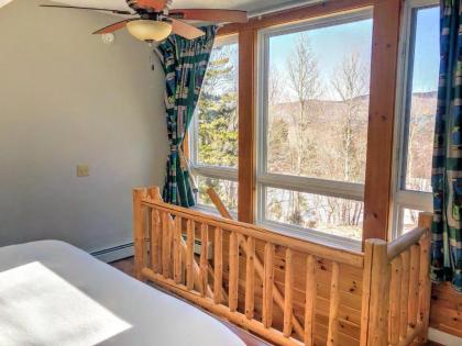 R6 Upscale rustic Bretton Woods condo in unbeatable SKI-IN SKI-OUT location Fireplace fast WiFi - image 14