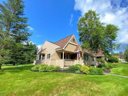 F1 Air Conditioned and beautifully appointed Townhome a short walk to the Mount Washington Hotel - image 10