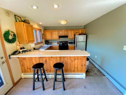 W3 Cozy 3BR Mt Washington Place Townhome gorgeous views of Bretton Woods Ski Area WiFi Cable - image 13