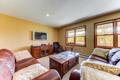 H4 Ski Slope Views! Bretton Woods condo with easy access to Mt Washington Skiing White Mountains! - image 12