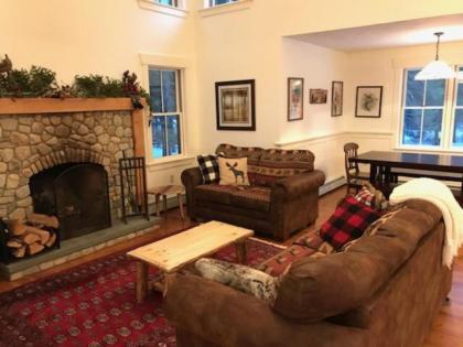 MO Private home in beautiful wooded setting - close to Bretton Woods! AC! - image 3