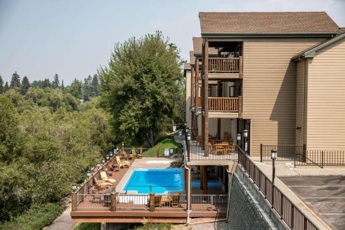 The Pine Lodge on Whitefish River Ascend Hotel Collection - main image