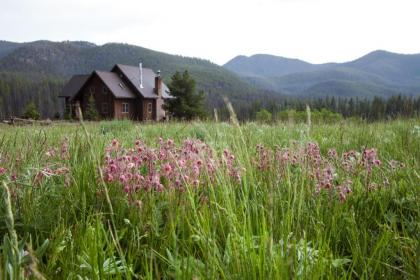 Lodges in Whitehall 