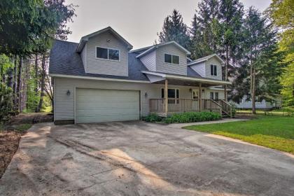 Large Home with Hot Tub - Walk to Lake Michigan! - image 14