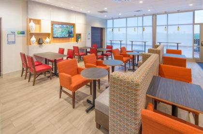 Holiday Inn Express & Suites - Indianapolis NW - Zionsville an IHG Hotel - image 10