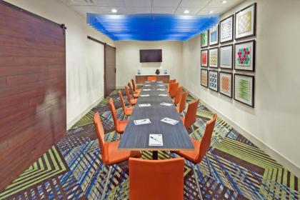 Holiday Inn Express & Suites - Indianapolis NW - Zionsville an IHG Hotel - image 12