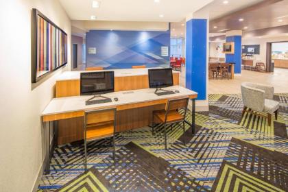 Holiday Inn Express & Suites - Indianapolis NW - Zionsville an IHG Hotel - image 2