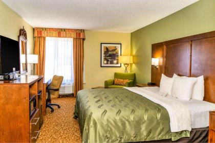 Quality Inn Whiteville North - image 6