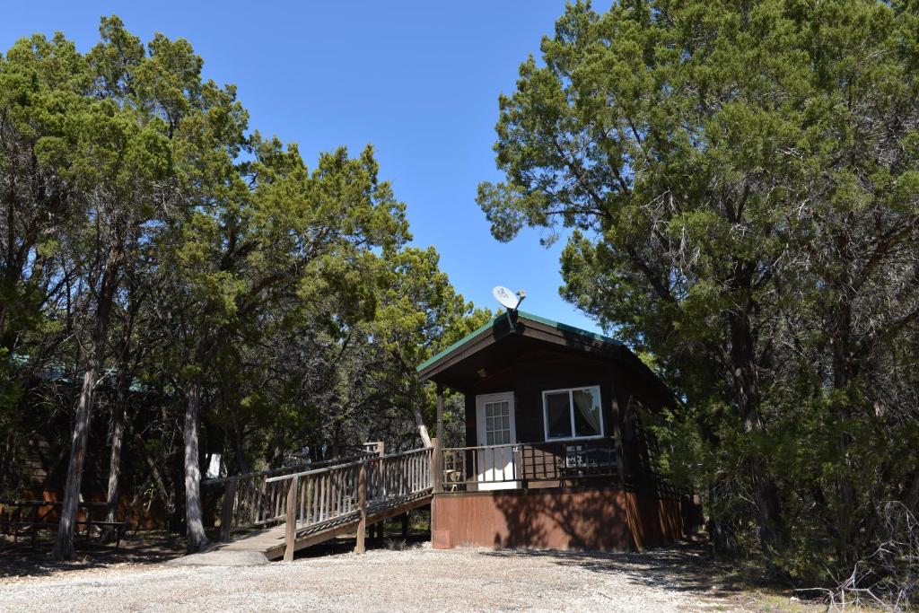 Lake Whitney Camping Resort Ramp Cabin 4 - main image