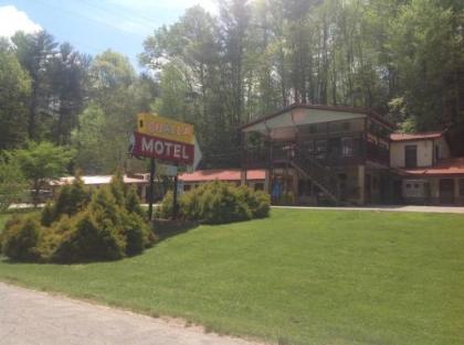 Qualla Cabins and Motel - image 1