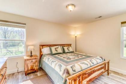 2 Bed 2 Bath Vacation home in Whittier III - image 3