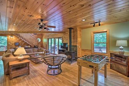 Smoky Mtns Escape Cabin with Hot Tub and Views! - image 6