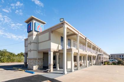 Motel 6-Wichita Falls TX - North - image 2