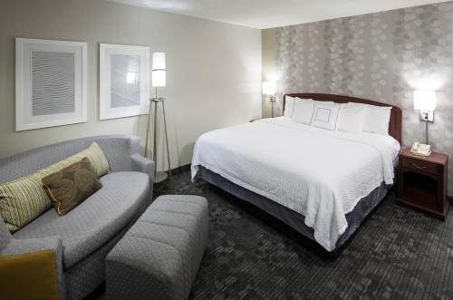 Courtyard by Marriott Wichita East - main image