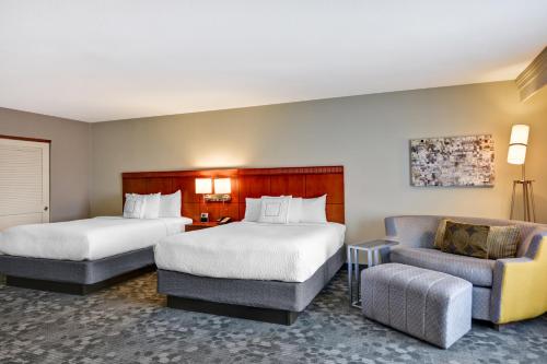 Courtyard by Marriott Wichita at Old Town - image 2