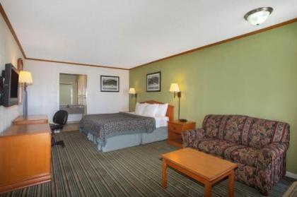 Days Inn by Wyndham Wichita West Near Airport - image 2