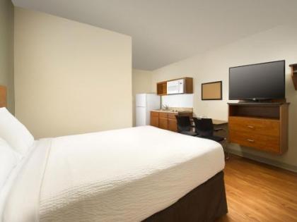 WoodSpring Suites Wichita Airport - image 5