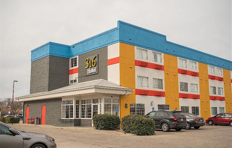 316 Hotel - main image