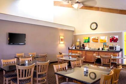 Quality Inn Wickenburg - image 2