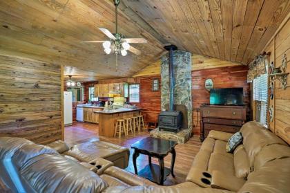 Secluded Cabin with Pond - 37 Mi to Gulf Coast! - image 2