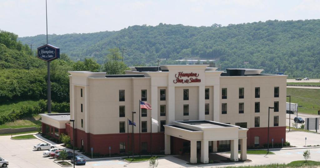 Hampton Inn & Suites Wilder - main image