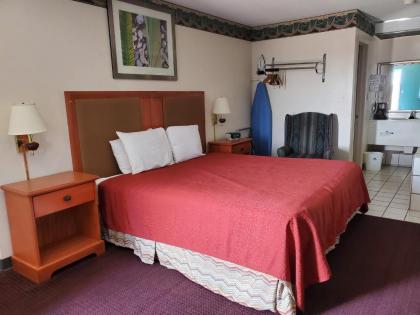 Americas Best Value Inn Wildersville - image 10