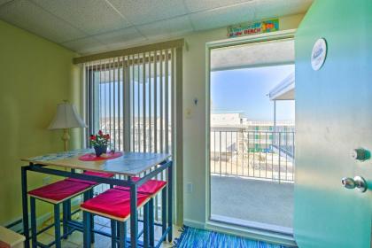 Wildwood Condo Beach Access and Pool On-Site! - image 18