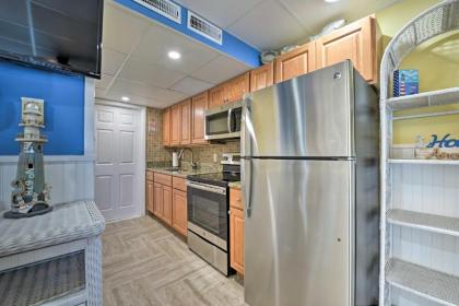 Updated Oceanside Condo - 5 Miles to Cape May - image 10