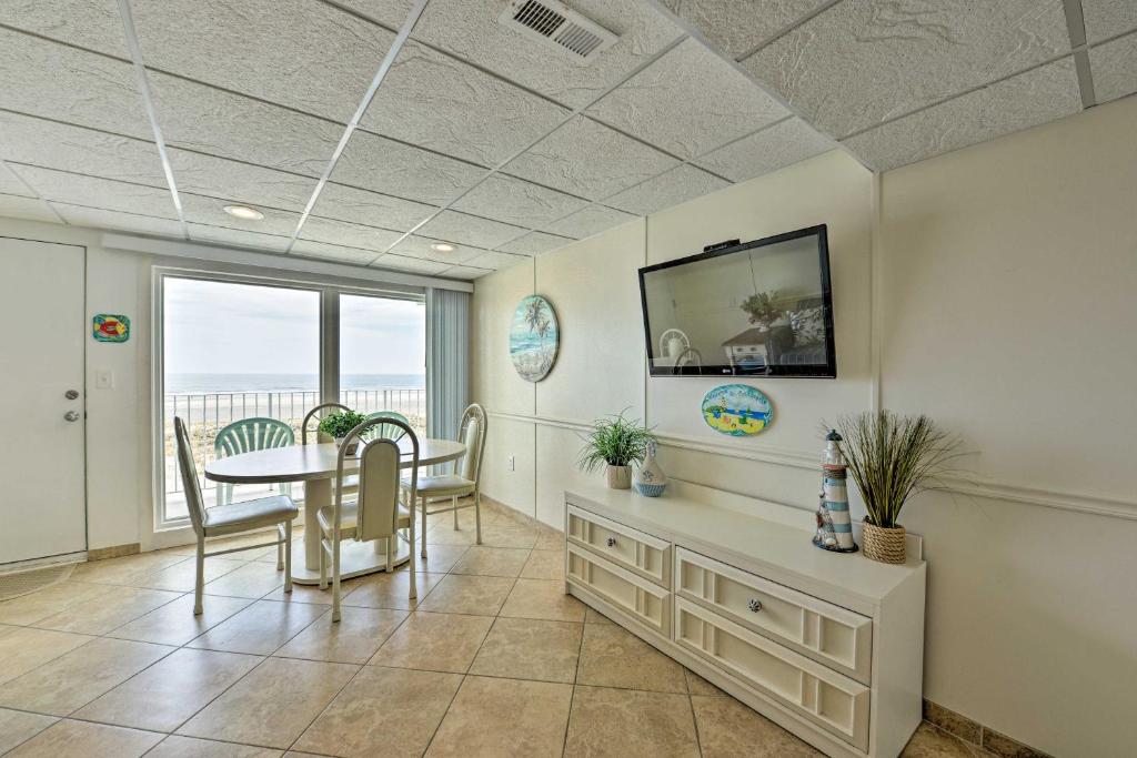 Oceanfront Condo with Pool on Wildwood Crest Beach! - image 4