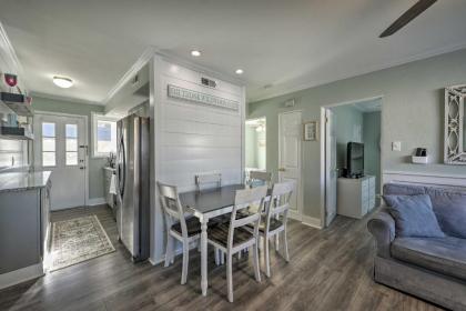 Beach Block Wildwood Condo - Proximity to Dining! - image 11