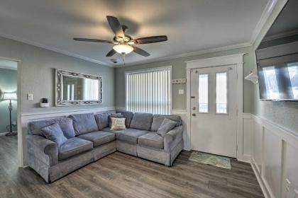 Beach Block Wildwood Condo - Proximity to Dining! - image 14