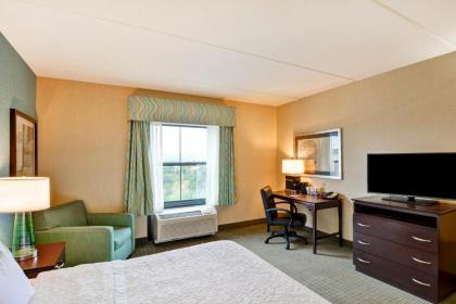 Hampton Inn & Suites Wilkes-Barre - image 14