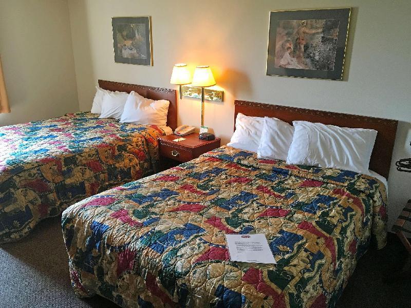 Country Hearth Inn And Suites Willard - image 5