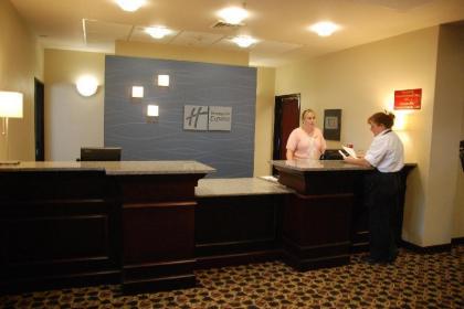 Holiday Inn Express & Suites Willcox - image 4