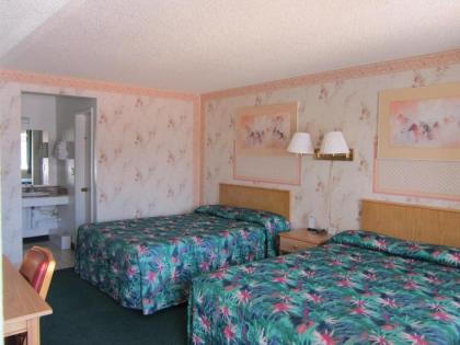 Motel 8 Willcox - image 13