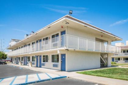 Motel 6 Williams Ca - image 1