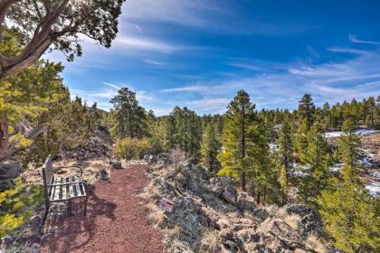 5-Star Log Cabin Quaint and Cozy near Grand Canyon - image 8