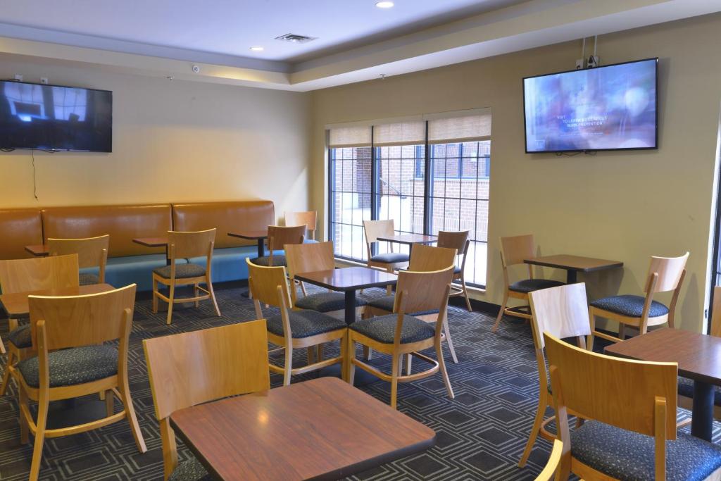 TownePlace Suites by Marriott Williamsport - image 6