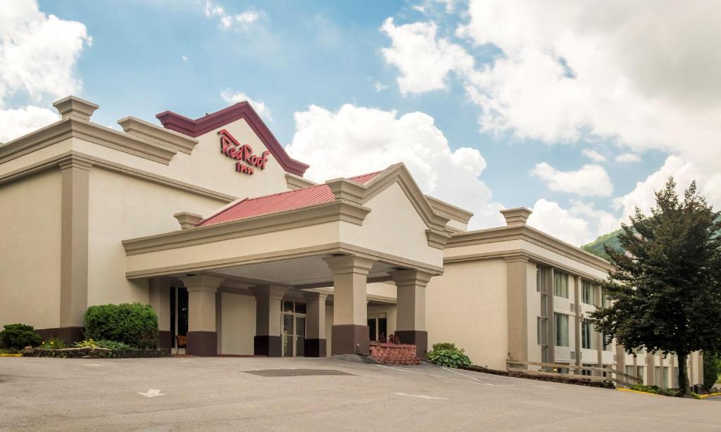 Red Roof Inn Williamsport PA - main image