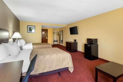 Quality Inn Williamston - image 13