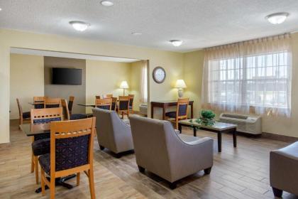 Quality Inn Williamston - image 8