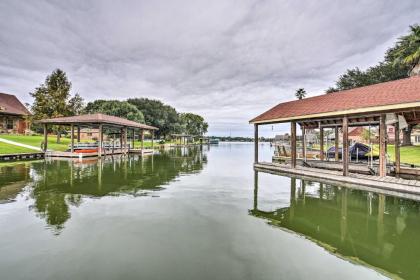 Quiet Lake Conroe Townhome with 2 Boat Slips! - image 12