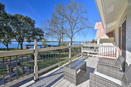 Modern Lake Conroe House with Lakefront Park and Deck! - image 11