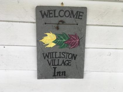 Williston Village Inn - image 2