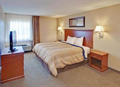 Candlewood Suites Williston an IHG Hotel - image 13