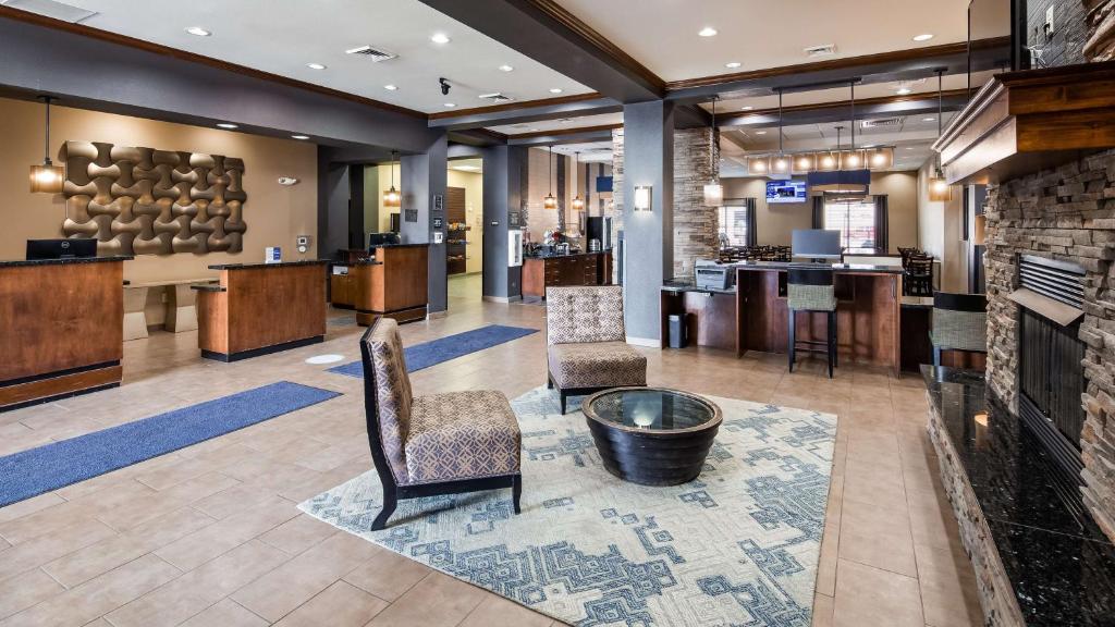 Best Western Plus Williston Hotel & Suites - main image