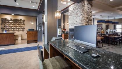 Best Western Plus Williston Hotel & Suites - image 11