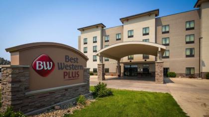 Best Western Plus Williston Hotel & Suites - image 12