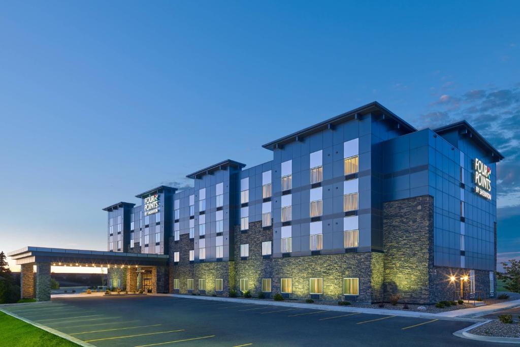 Four Points by Sheraton Williston - main image